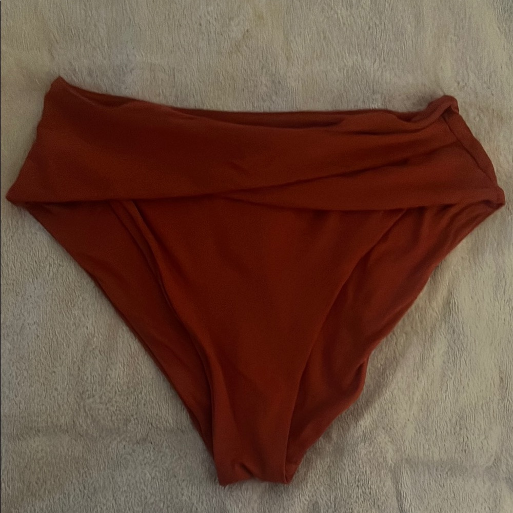 BECCA Rust Bikini Set - Picture 3 of 3